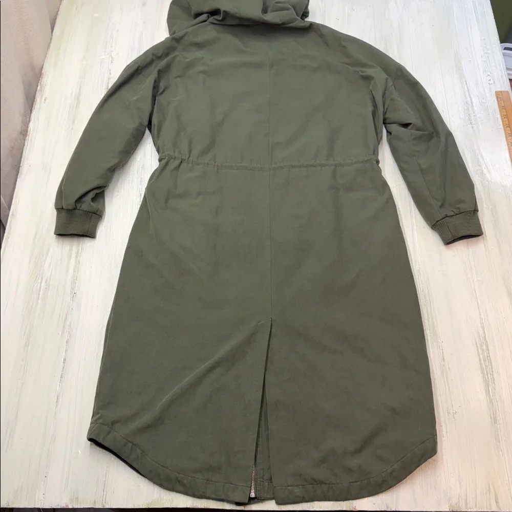 BB Dakota •color placket hip